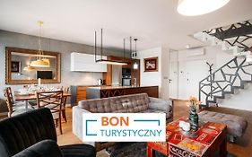 4 Bedroom Apartment With A Balcony - Trynitarska 6